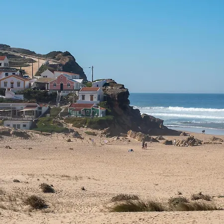 Dom wakacyjny Hillside 3 Old Town Aljezur